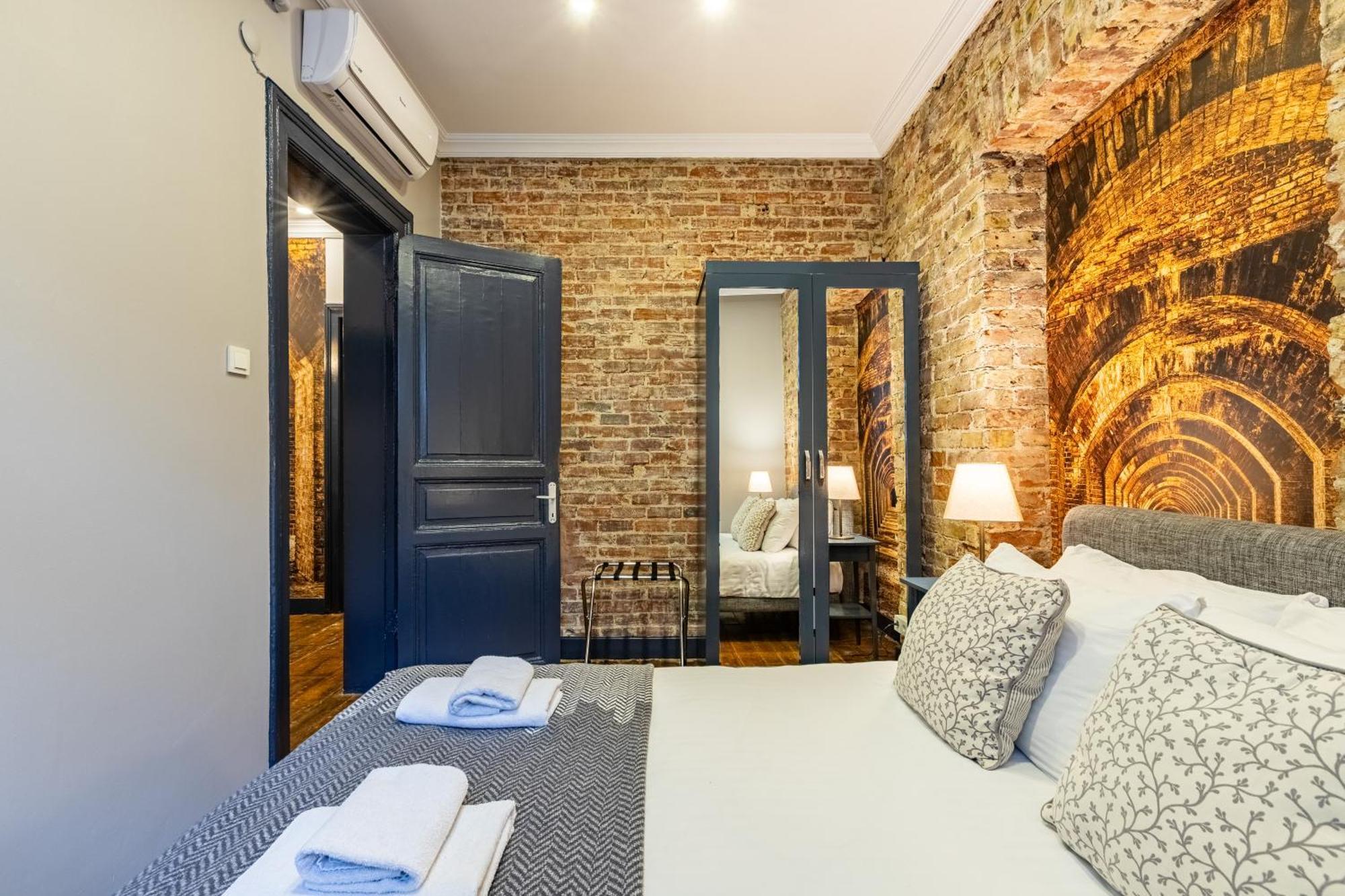 Ganbaru Tours - Flats In Galata Appartement Istanboel Buitenkant foto
