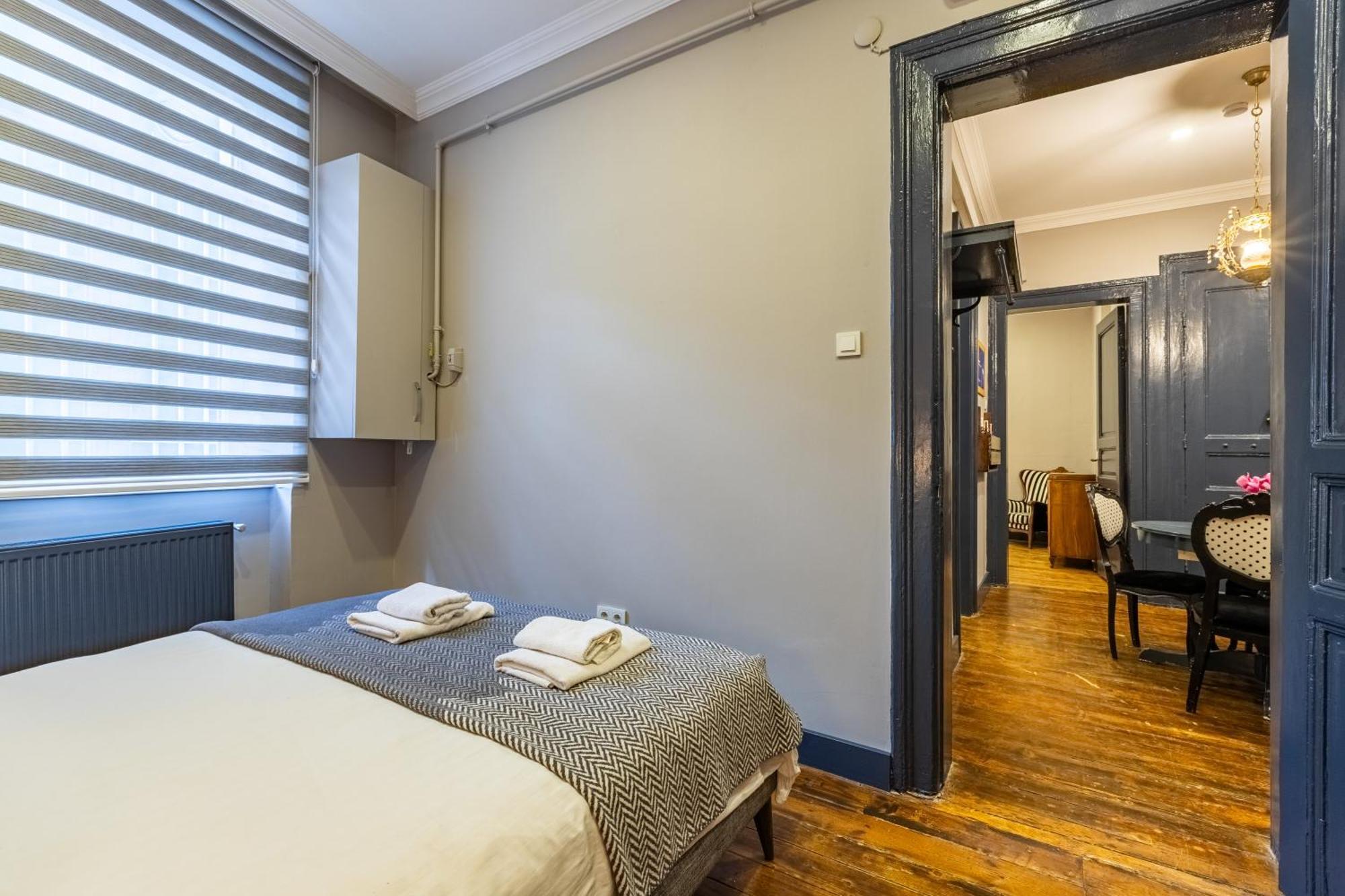 Ganbaru Tours - Flats In Galata Appartement Istanboel Buitenkant foto